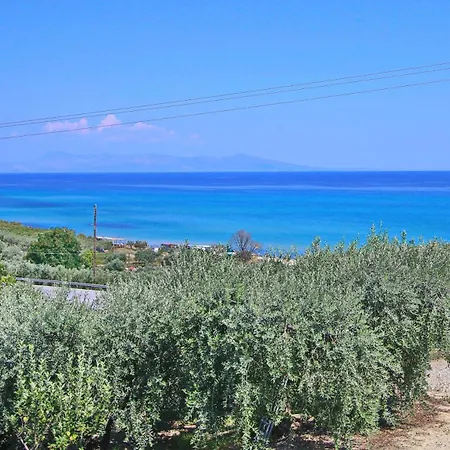 Seaview Holiday home Loutra Elevtheron